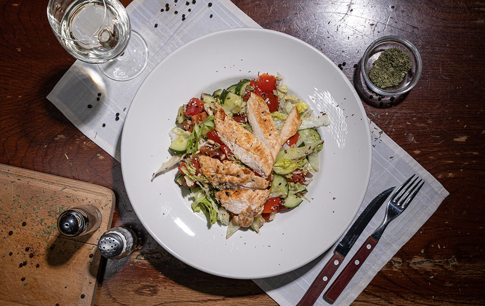 Salata Cu Piept De Pui 490g